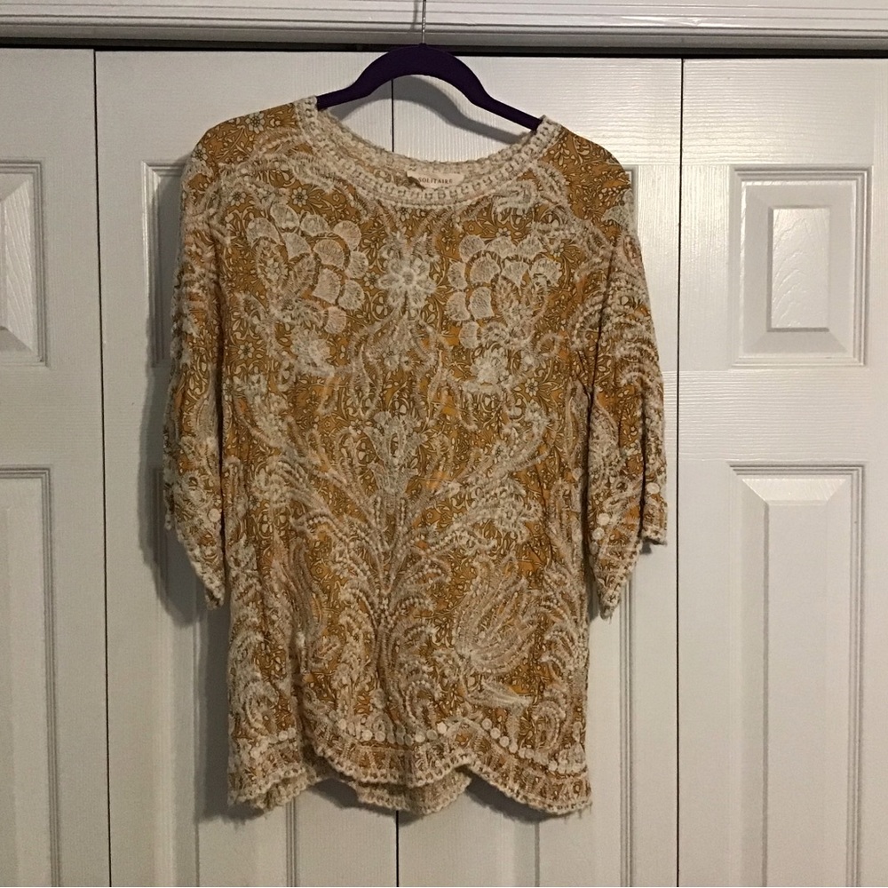 Solitaire Gold/Yellow and Cream 3/4 sleeve top shirt Size Large